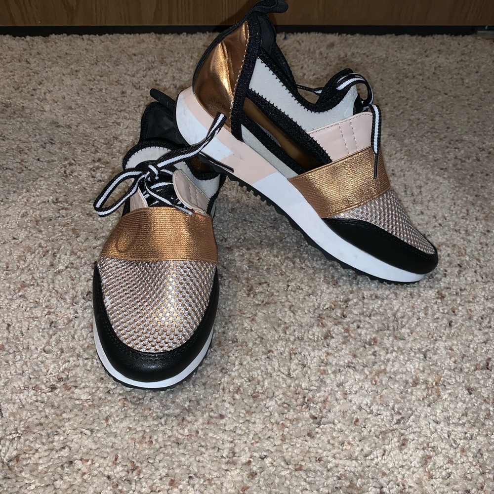 Steve Madden Gym shoes